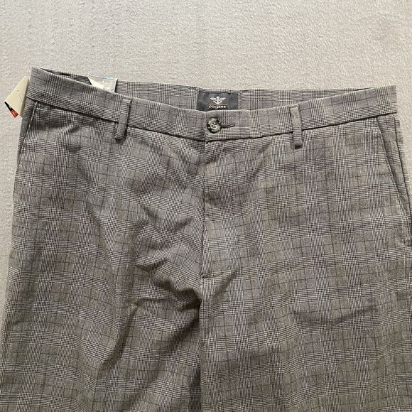 Dockers Pants Mens 36x32 Gray NWT Window Pane Check Signature Khaki Straight Fit - Picture 3 of 8
